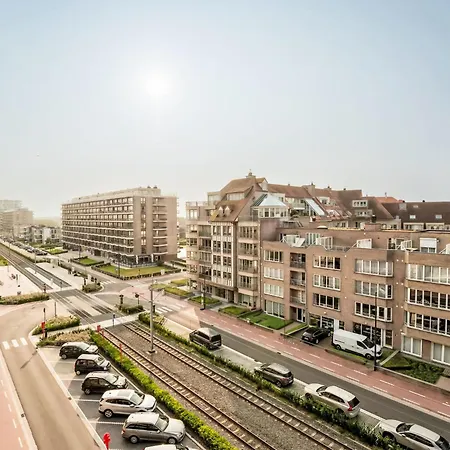 Richard I With View By Interhome Apartamento